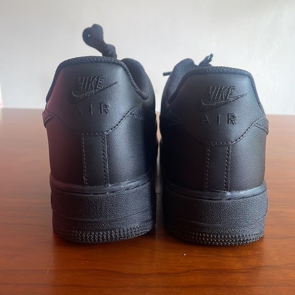 Men’s Nike Air Force 1 ‘07 Black (CW2288-001) - Picture 4 of 4